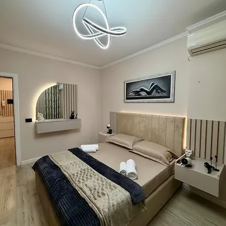 Teds Luxury 3 Apartment *