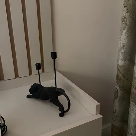 Teds Luxury 3 Apartment